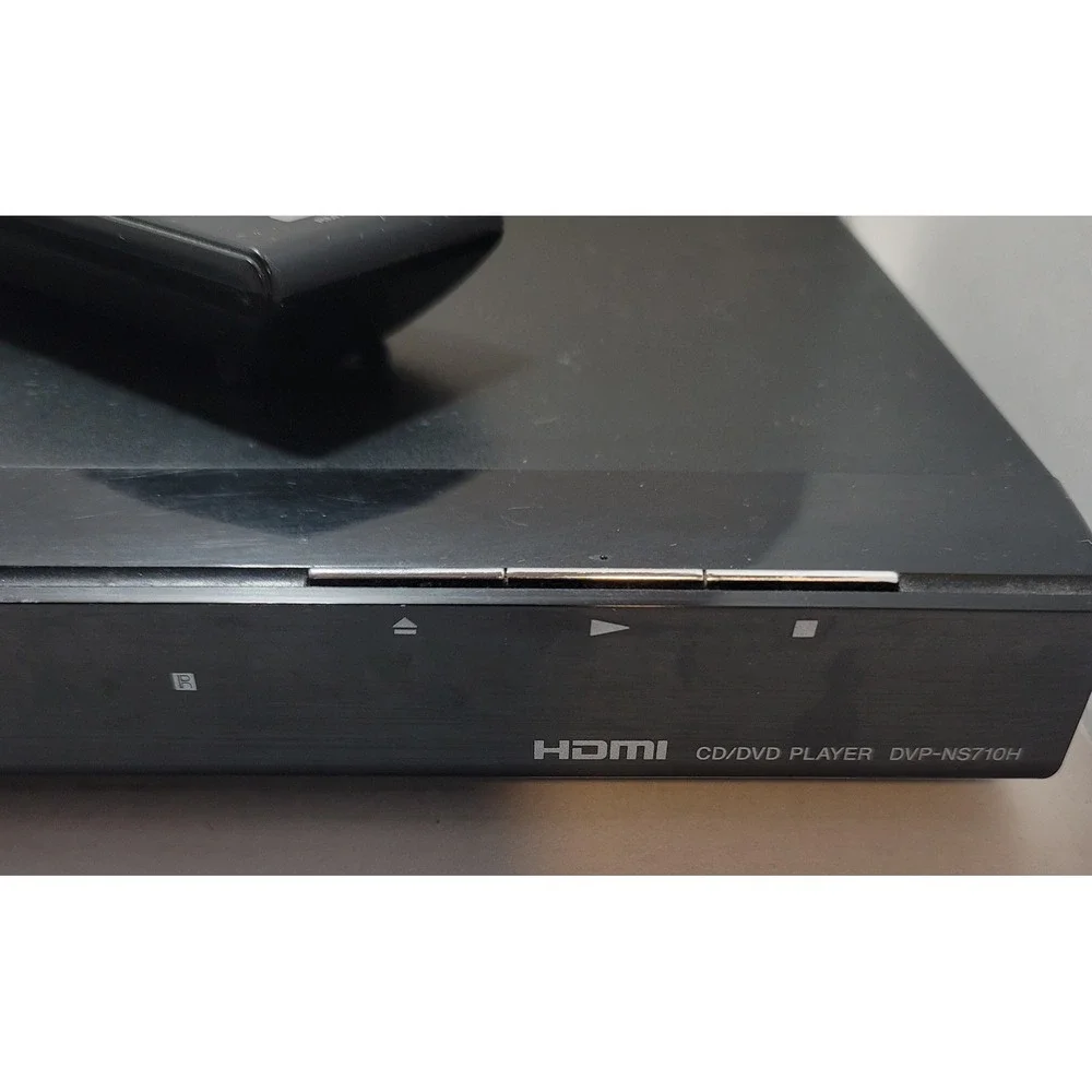 Sony DVD Player DVP NS710H Precision Cinema Progressive CD Player (with remote)